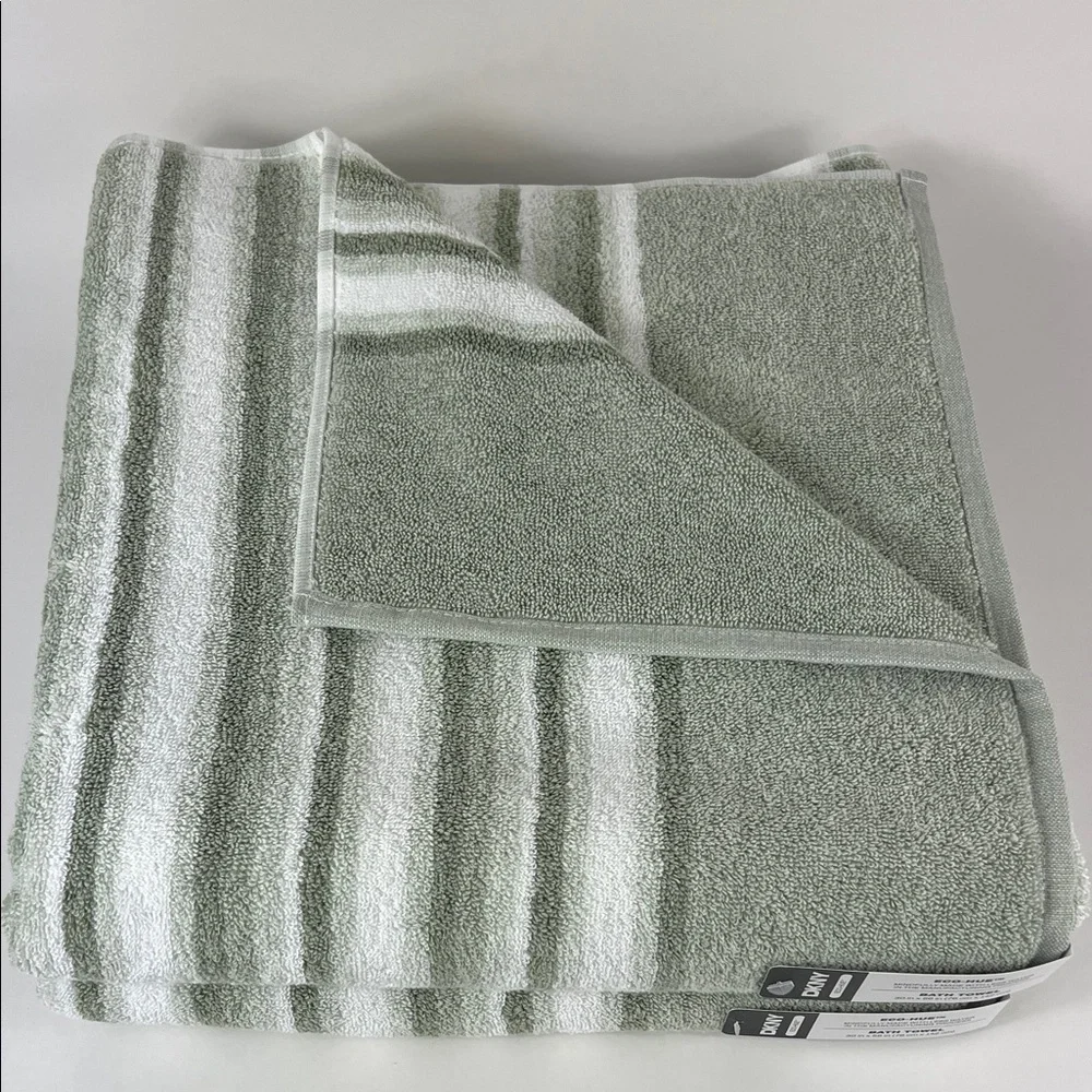 2pc DKNY Bath Towels Eco Hue Sage and White Striped Plush Cotton NEW